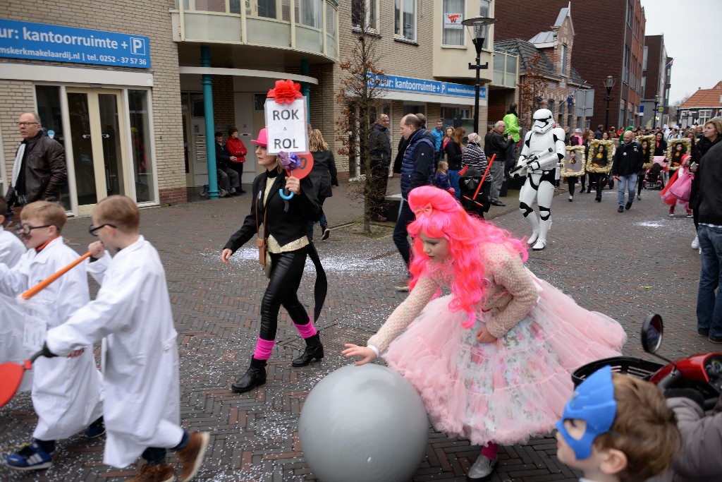 ../Images/Kinderoptocht 2016 076.jpg